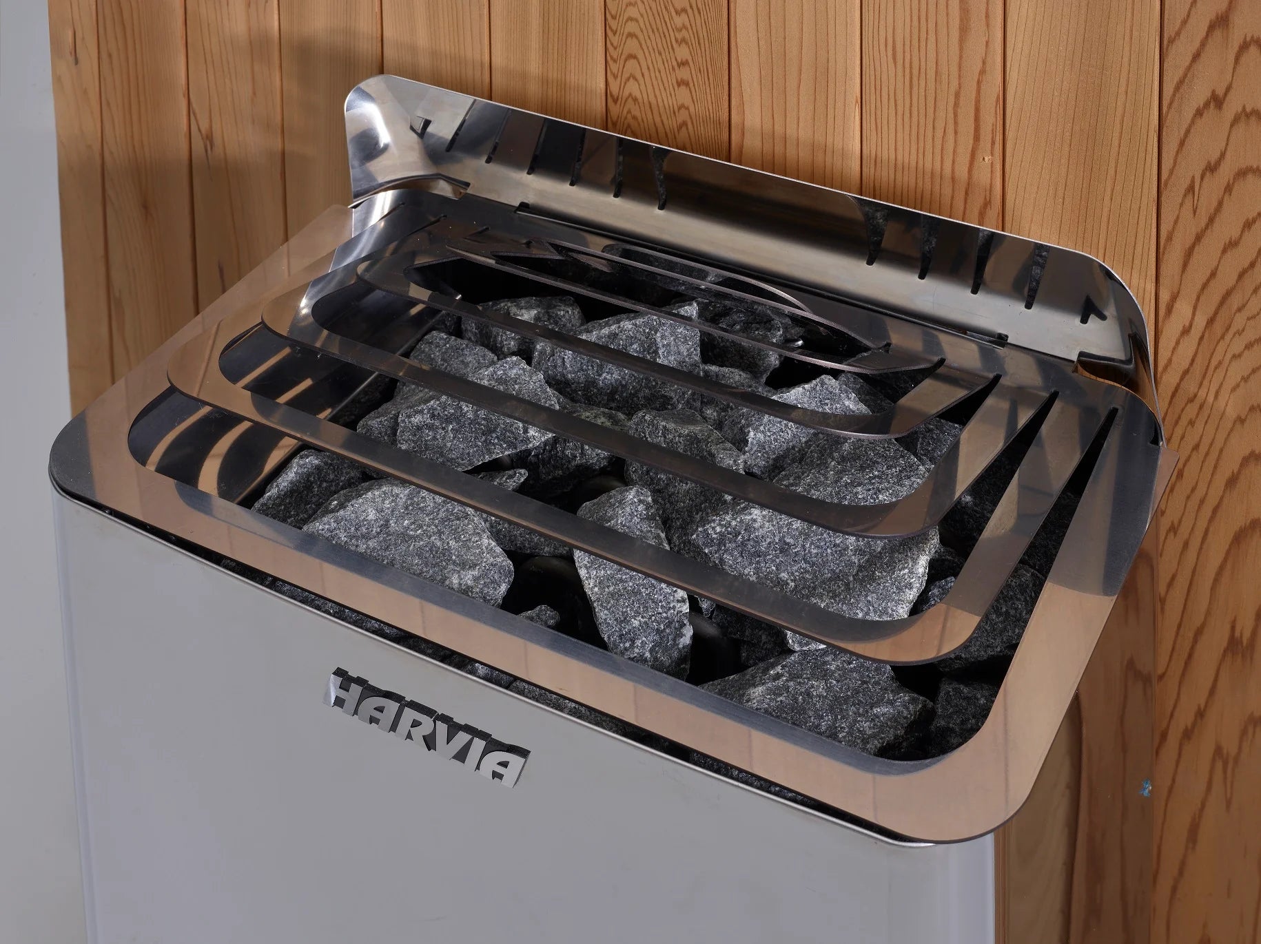 GDI-8125-01 Golden Designs "Gargellen" 5 Person Hybrid (PureTech™ Full Spectrum IR or Traditional Stove) Outdoor Sauna - Canadian Hemlock